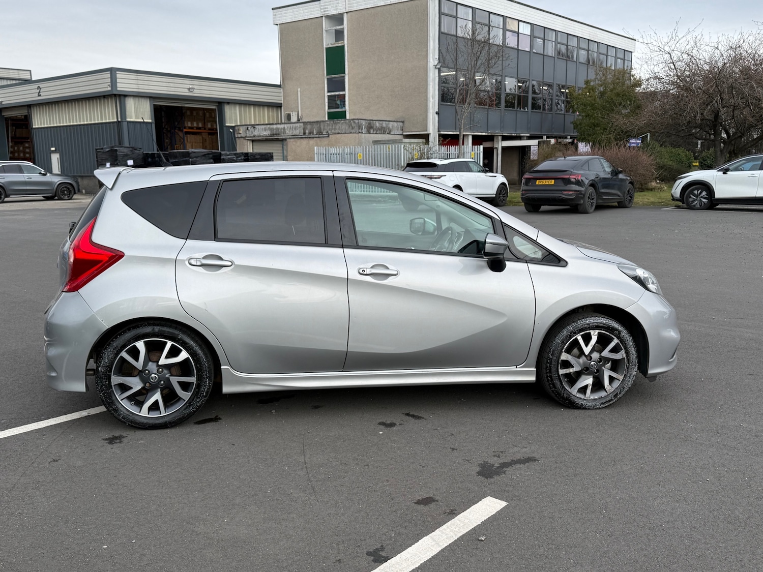 Used Nissan Note 2014 for sale - 78090960: Photo 5