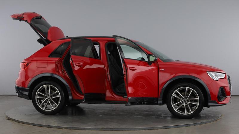 Used Audi Q3 2021 for sale - 76882808: Photo 10