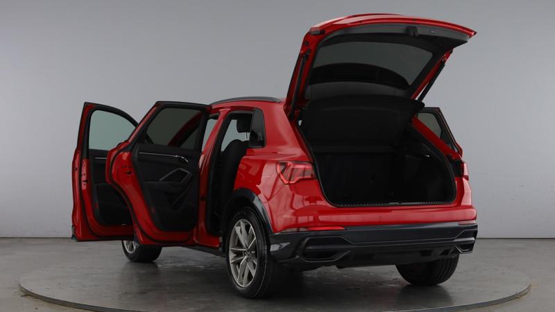 Used Audi Q3 2021 for sale - 76882808: Photo 11