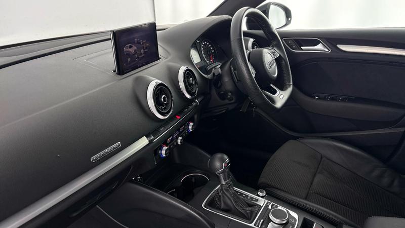 Used Audi A3 2019 for sale - 77075307: Photo 2