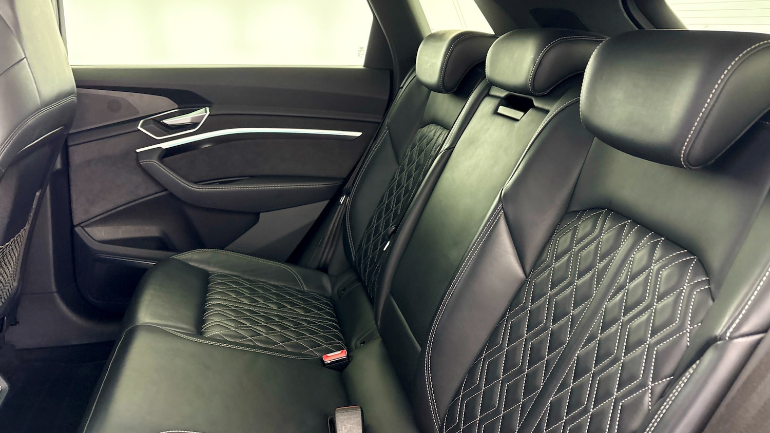 Used Audi e-tron 2022 for sale - 77977298: Photo 43