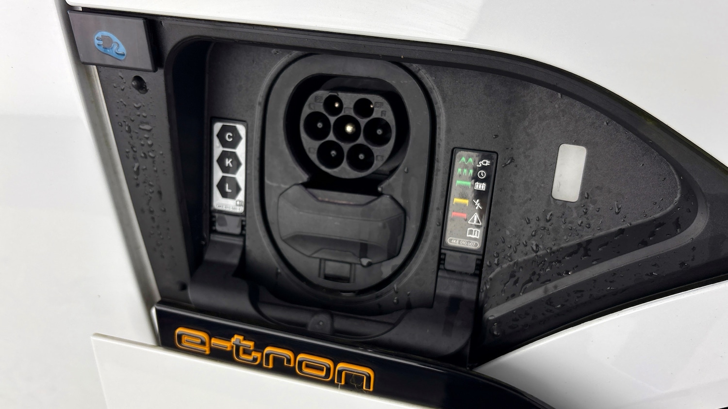 Used Audi e-tron 2022 for sale - 77977298: Photo 52