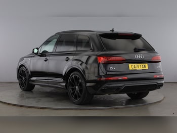 Used Audi Q7 2021 for sale - 78945143: Photo