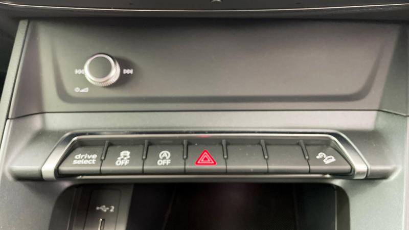 Used Audi Q3 2025 for sale - 76534457: Photo 14