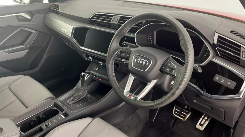Used Audi Q3 2025 for sale - 76534457: Photo 6