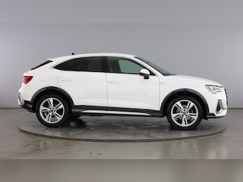 Used Audi Q3 2022 for sale - 78332724: Photo