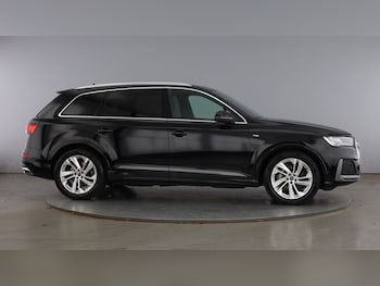 Used Audi Q7 2024 for sale - 79246672: Photo