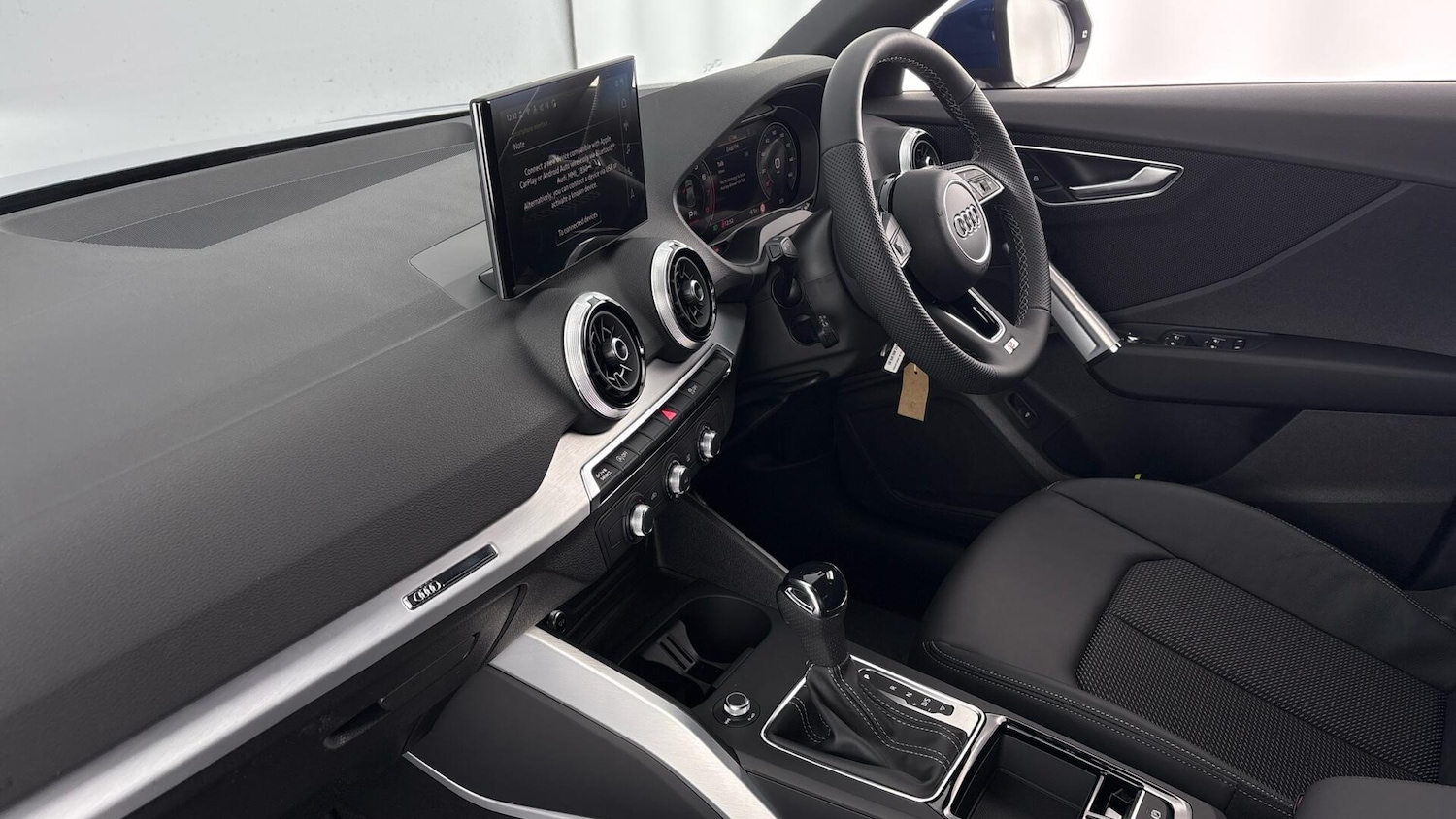 Used Audi Q2 for sale - 77750125: Photo 2