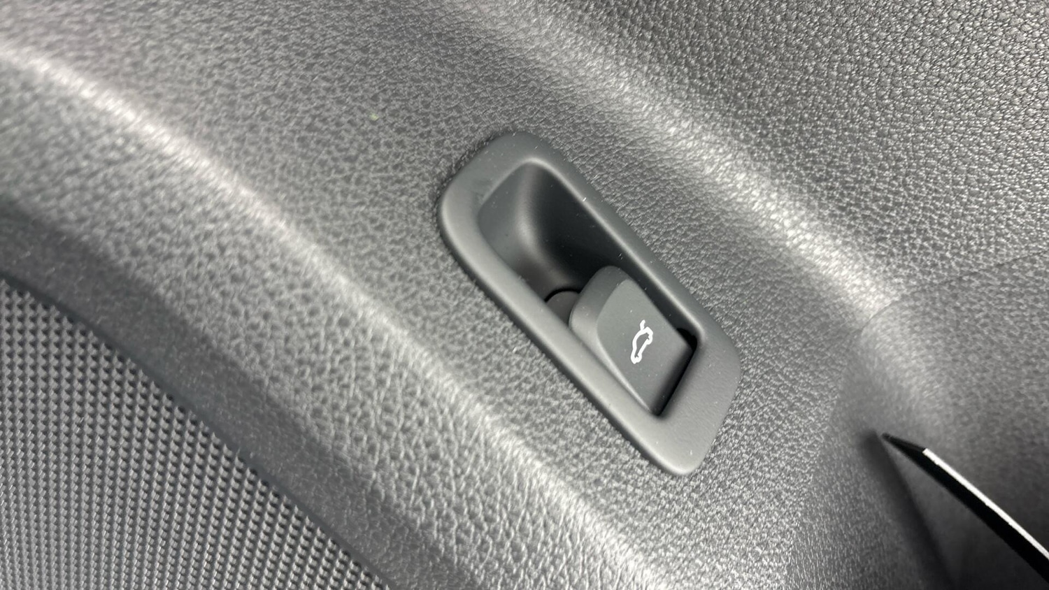 Used Audi Q2 for sale - 77750125: Photo 20