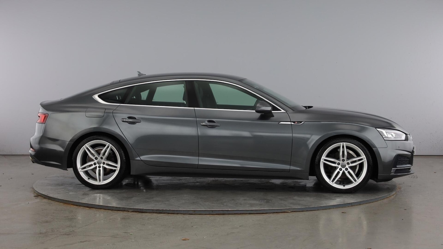 Used Audi A5 2019 for sale - 77515522: Photo 4