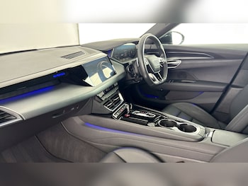 Used Audi e-tron GT 2023 for sale - 78758920: Photo
