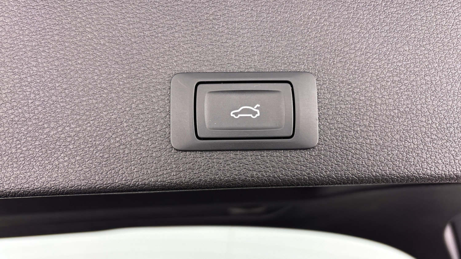 Used Audi Q2 2025 for sale - 77701432: Photo 32