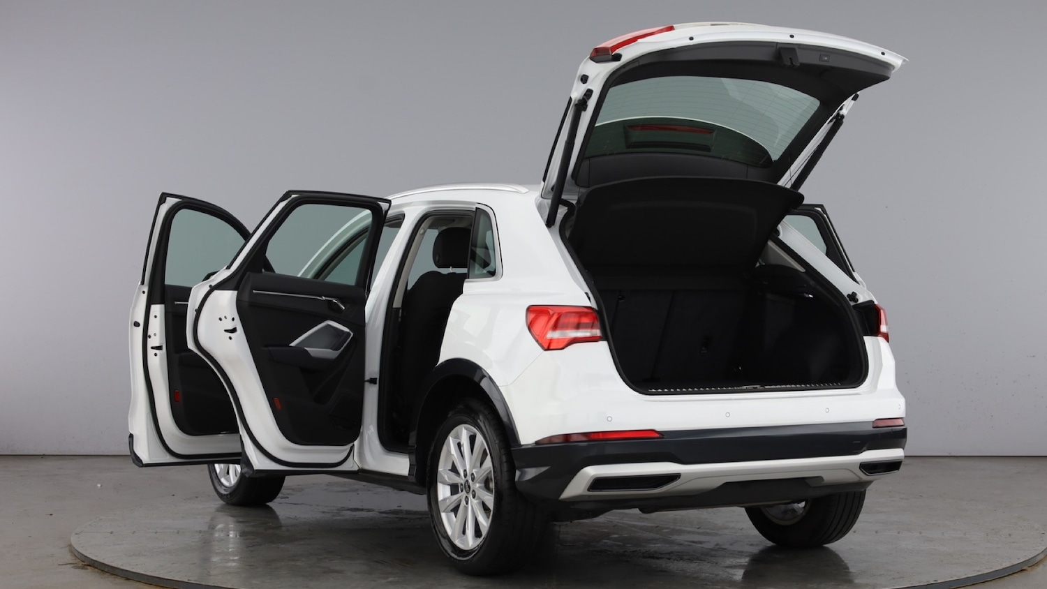 Used Audi Q3 2023 for sale - 78031855: Photo 11