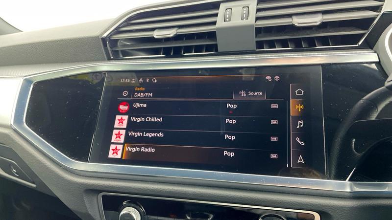 Used Audi Q3 2023 for sale - 75694649: Photo 16