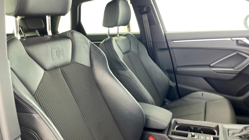 Used Audi Q3 2023 for sale - 75694649: Photo 19