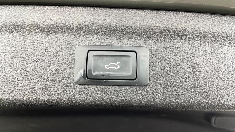 Used Audi Q3 2023 for sale - 75694649: Photo 28