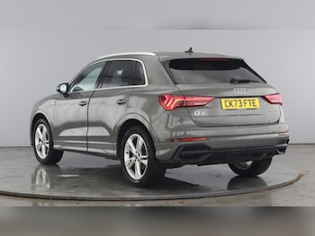 Used Audi Q3 2023 for sale - 75694649: Photo
