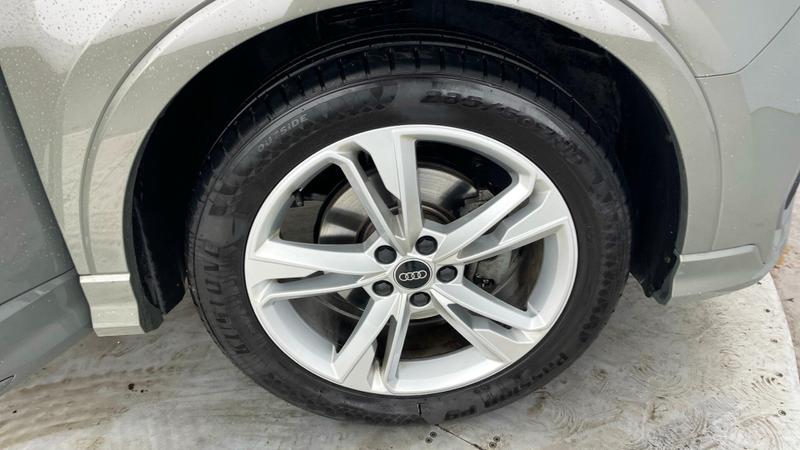 Used Audi Q3 2023 for sale - 75694649: Photo 5