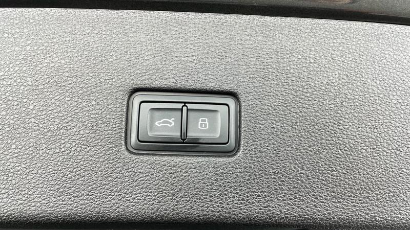 Used Audi Q8 2022 for sale - 77301092: Photo 37