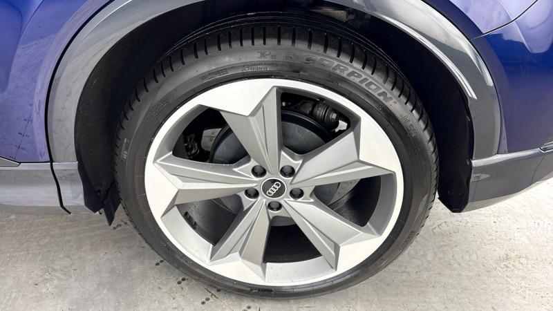 Used Audi Q4 e-tron 2025 for sale - 77233697: Photo 39