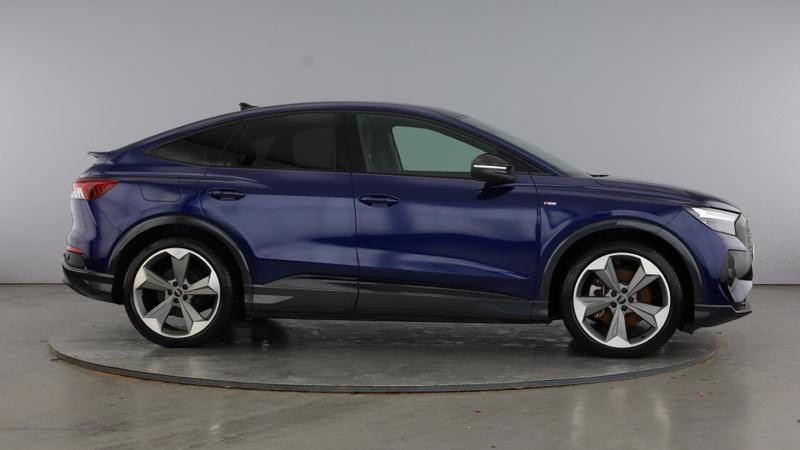 Used Audi Q4 e-tron 2025 for sale - 77233697: Photo 4
