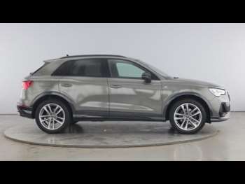 Used Audi Q3 2021 for sale - 74710110: Photo
