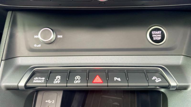 Used Audi Q3 2025 for sale - 76819158: Photo 13