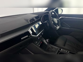 Used Audi Q3 2025 for sale - 76819158: Photo