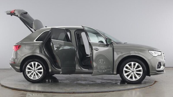 Used Audi Q3 2022 for sale - 75718176: Photo 10