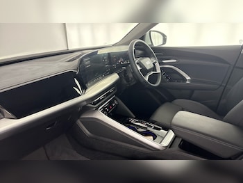Used Audi Q5 2025 for sale - 79386340: Photo