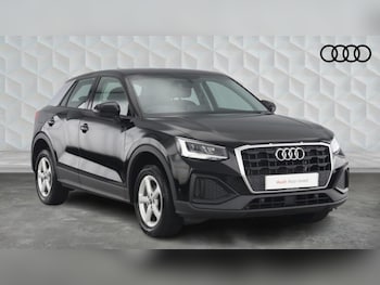 Audi - Q2