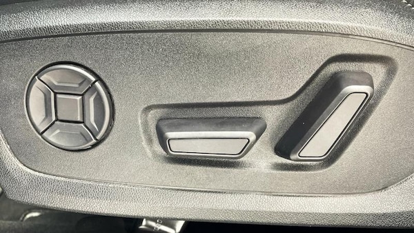 Used Audi Q3 2020 for sale - 76079849: Photo 36