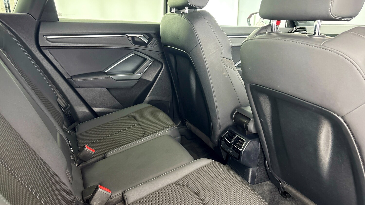 Used Audi Q3 2019 for sale - 77946314: Photo 26