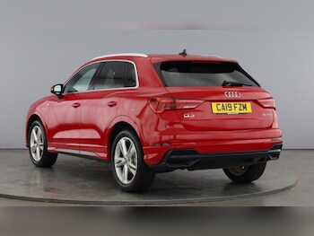 Used Audi Q3 2019 for sale - 77946314: Photo