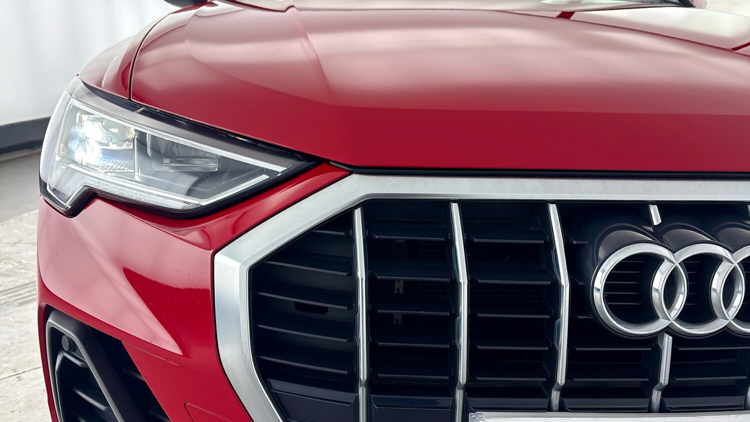 Used Audi Q3 2019 for sale - 77946314: Photo 40