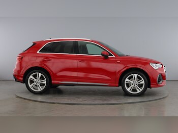 Used Audi Q3 2019 for sale - 77946314: Photo