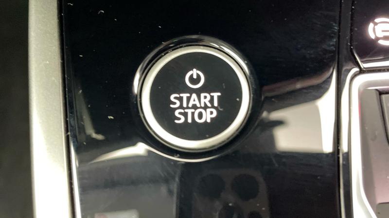 Used Audi Q4 e-tron 2025 for sale - 76931234: Photo 14