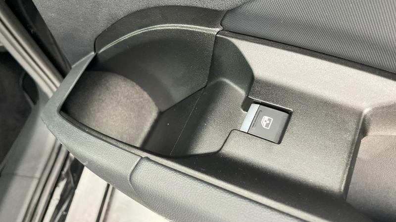 Used Audi Q4 e-tron 2025 for sale - 76931234: Photo 31