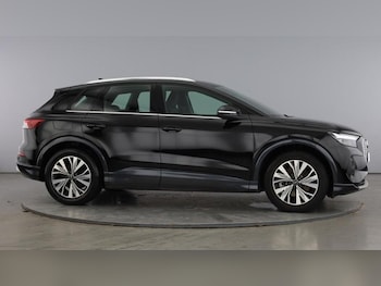 Used Audi Q4 e-tron 2025 for sale - 76931234: Photo