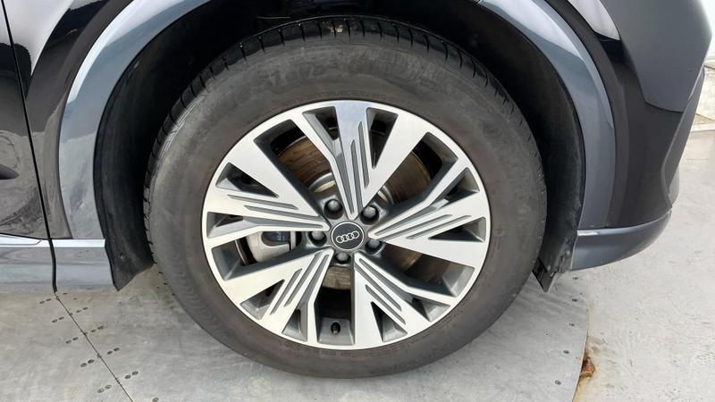 Used Audi Q4 e-tron 2025 for sale - 76931234: Photo 5