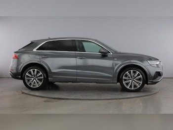 Used Audi Q8 2022 for sale - 77476864: Photo
