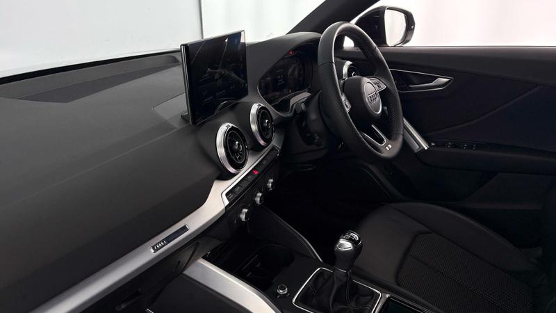 Used Audi Q2 2025 for sale - 77063968: Photo 2