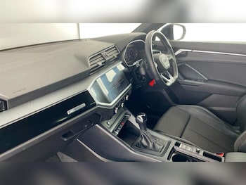 Used Audi Q3 2021 for sale - 75751926: Photo
