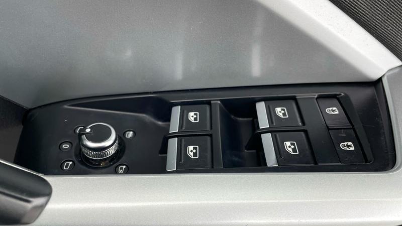 Used Audi Q3 2020 for sale - 76586495: Photo 19