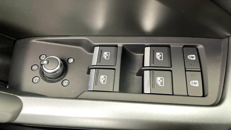 Used Audi Q3 2025 for sale - 75997318: Photo 19