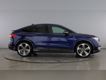 Used Audi Q4 e-tron 2023 for sale - 77602600: Photo