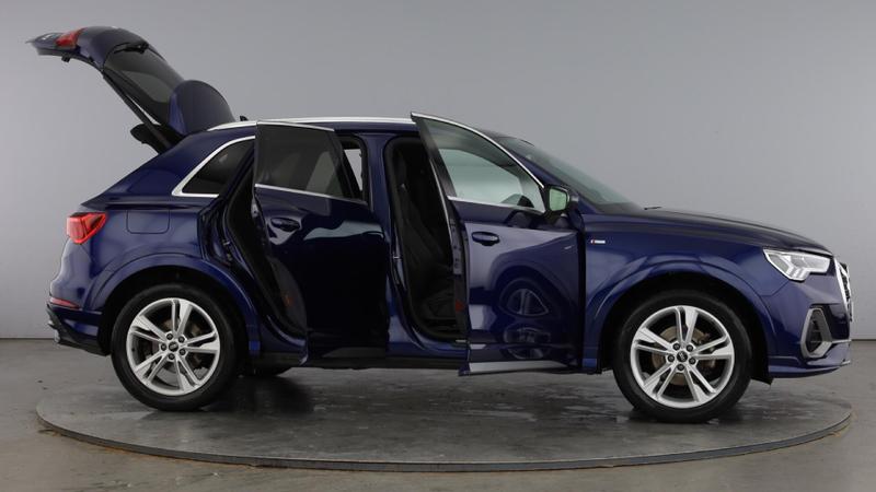 Used Audi Q3 2022 for sale - 77476870: Photo 10