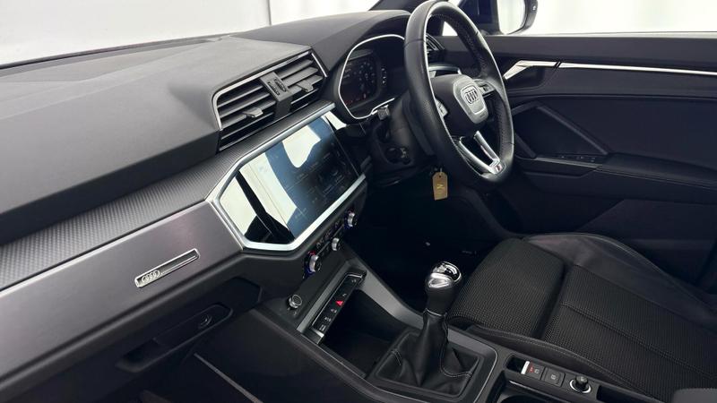 Used Audi Q3 2022 for sale - 77476870: Photo 2