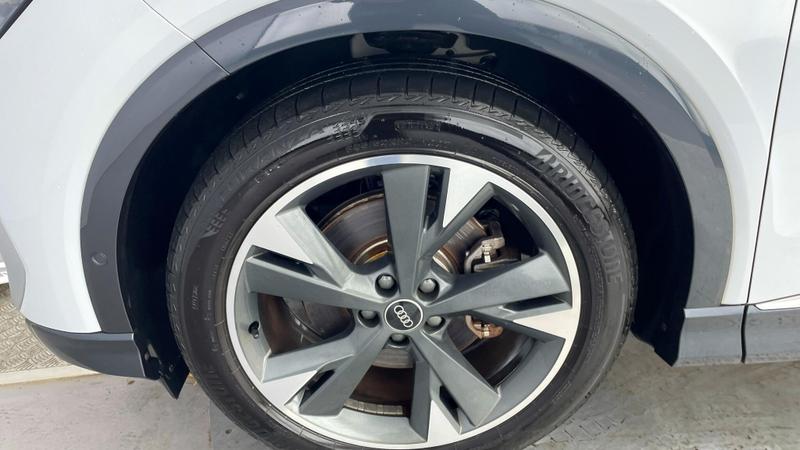 Used Audi Q4 e-tron 2022 for sale - 76580773: Photo 30