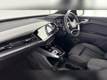 Used Audi Q4 e-tron 2025 for sale - 77881249: Photo